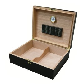 9-Iron 75 Ct. 3D Golf Scene Humidor