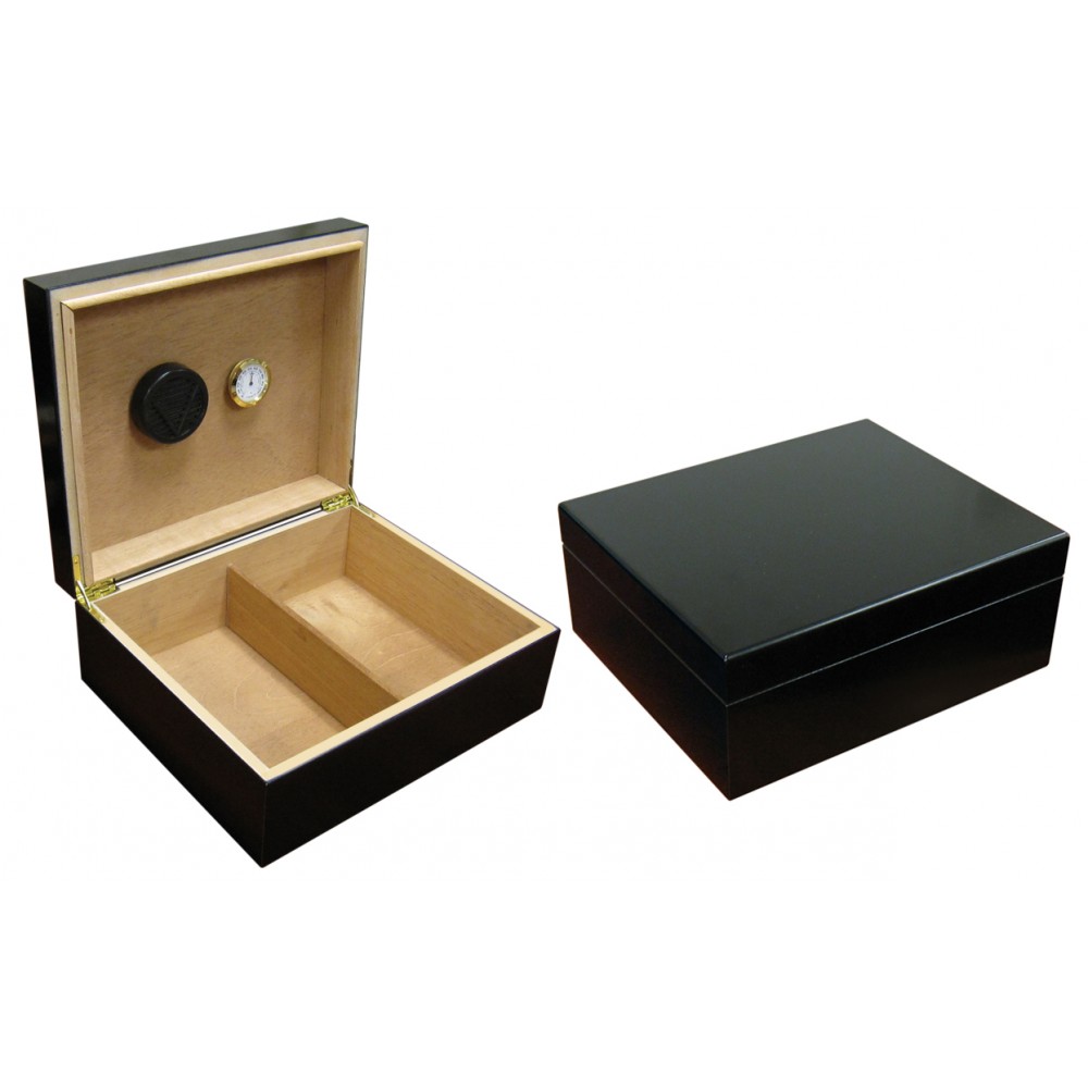 Chalet 25-50 Count Black Humidor