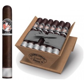 La Gloria Cubana Serie R Esteli Fifty Two Cigars