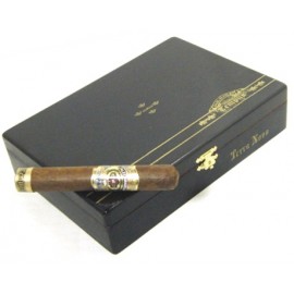 Alec Bradley Tempus Terra Novo